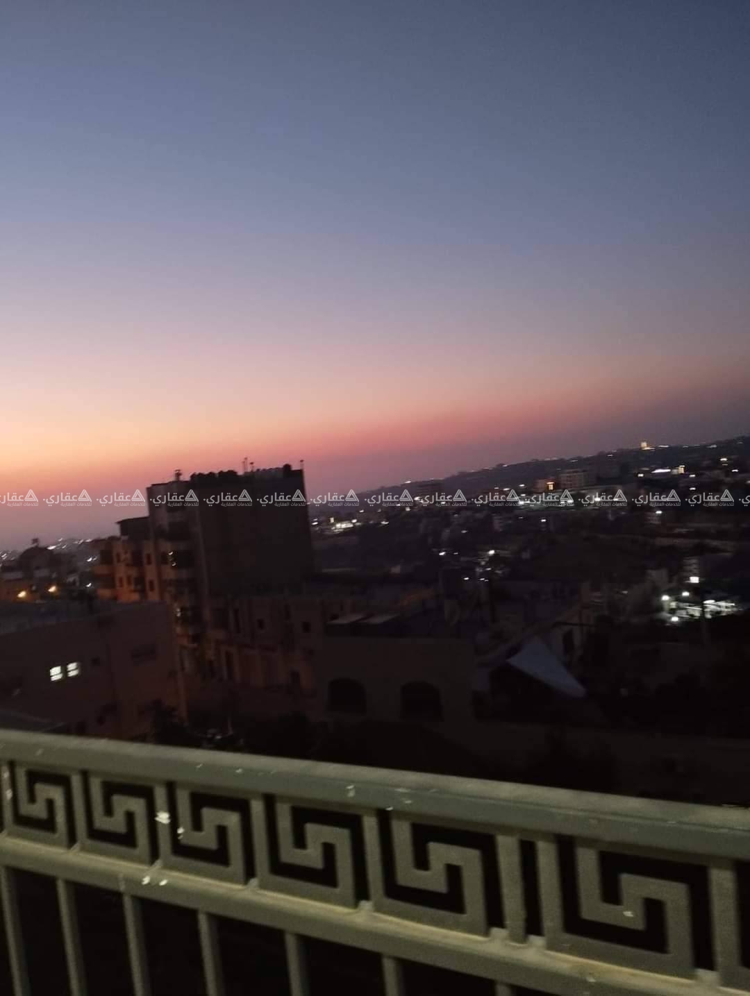 شقه للبيع - بئر المحجر