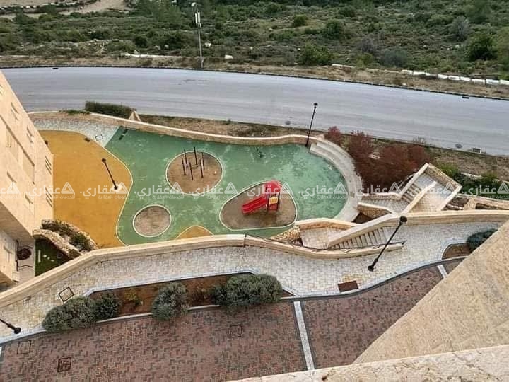 شقة مفروشة للإيجار بإطلالة رائعة