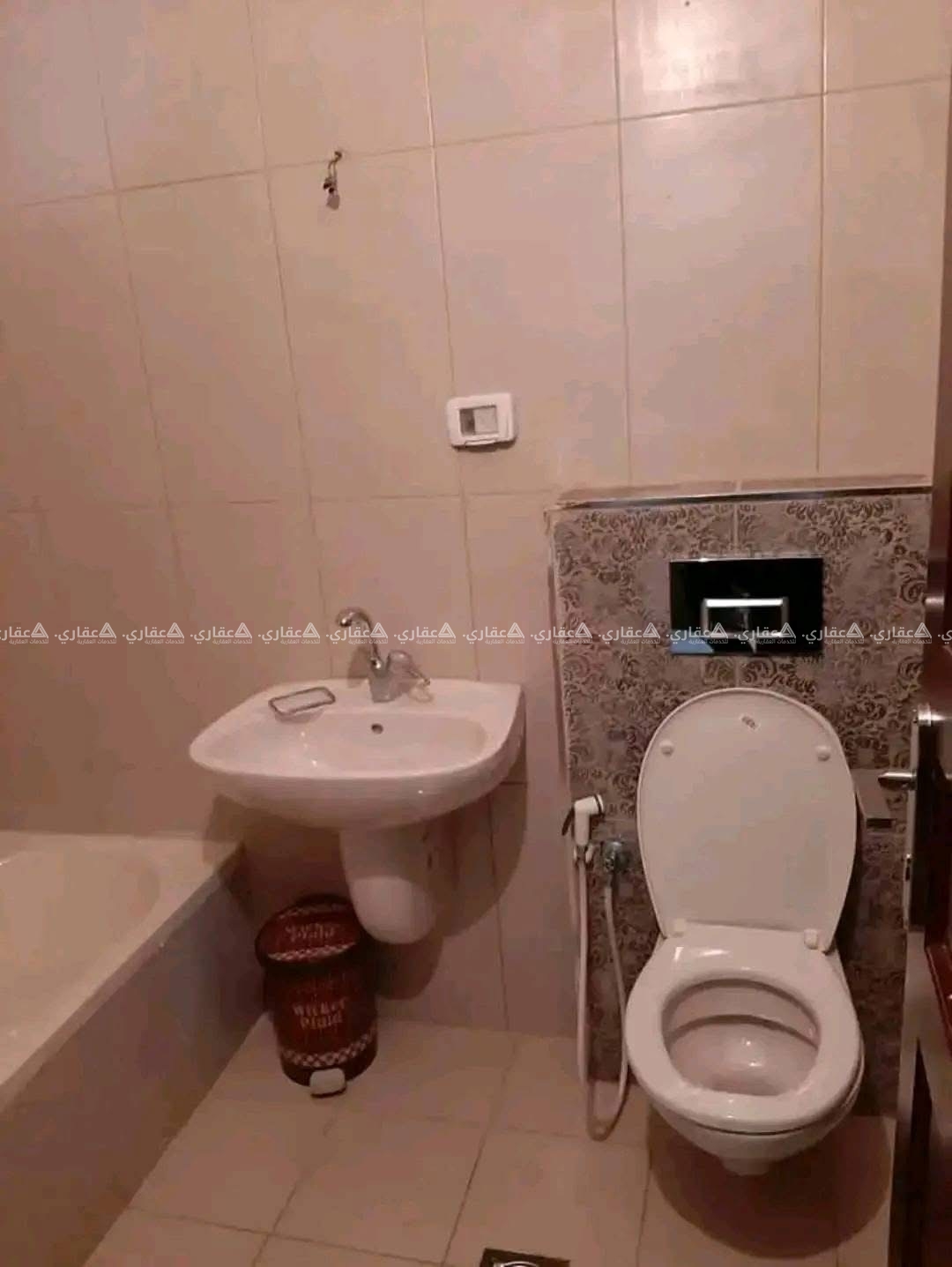 شقة للإيجار - الريحان