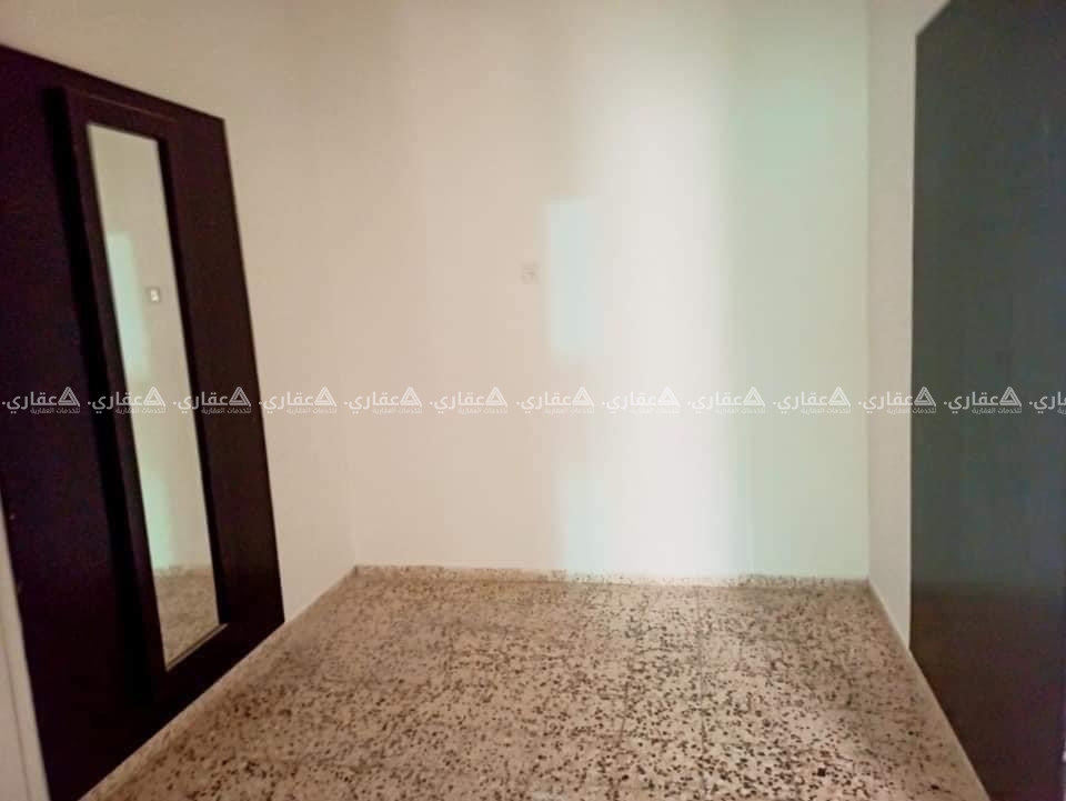 شقة أرضية لإيجار للشركات 