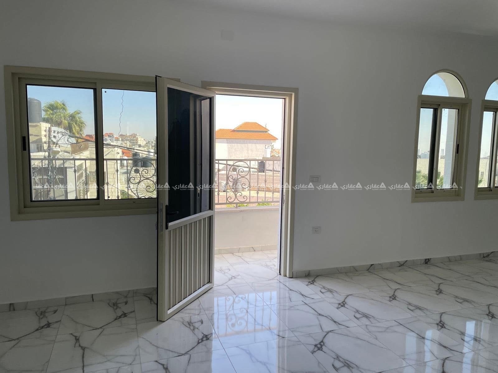شقة للإيجار بالقرب من مدرسة بنات ديردبوان