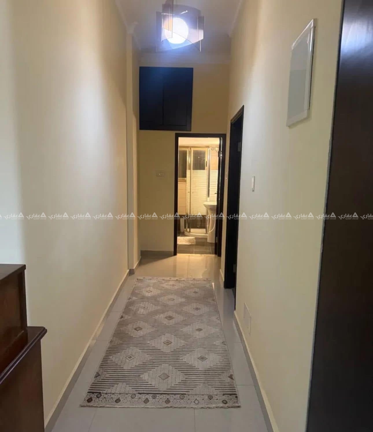 شقة للبيع مع عفش أمام مطعم ومسبح الصنوبر