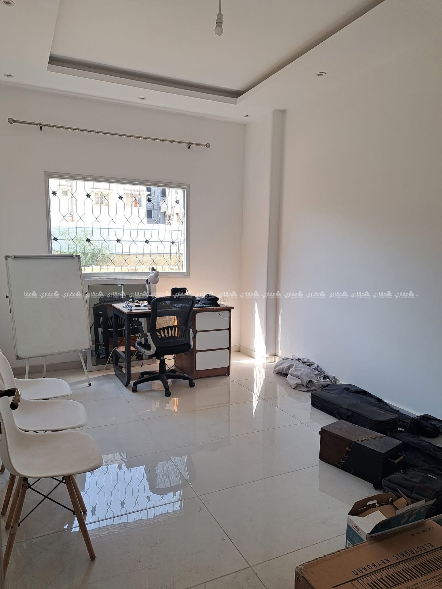 شقة أرضية للبيع بالعفش بالقرب من دوار أبو مازن