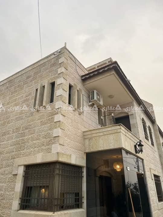 ڤيلا نظام back to back للبيع 