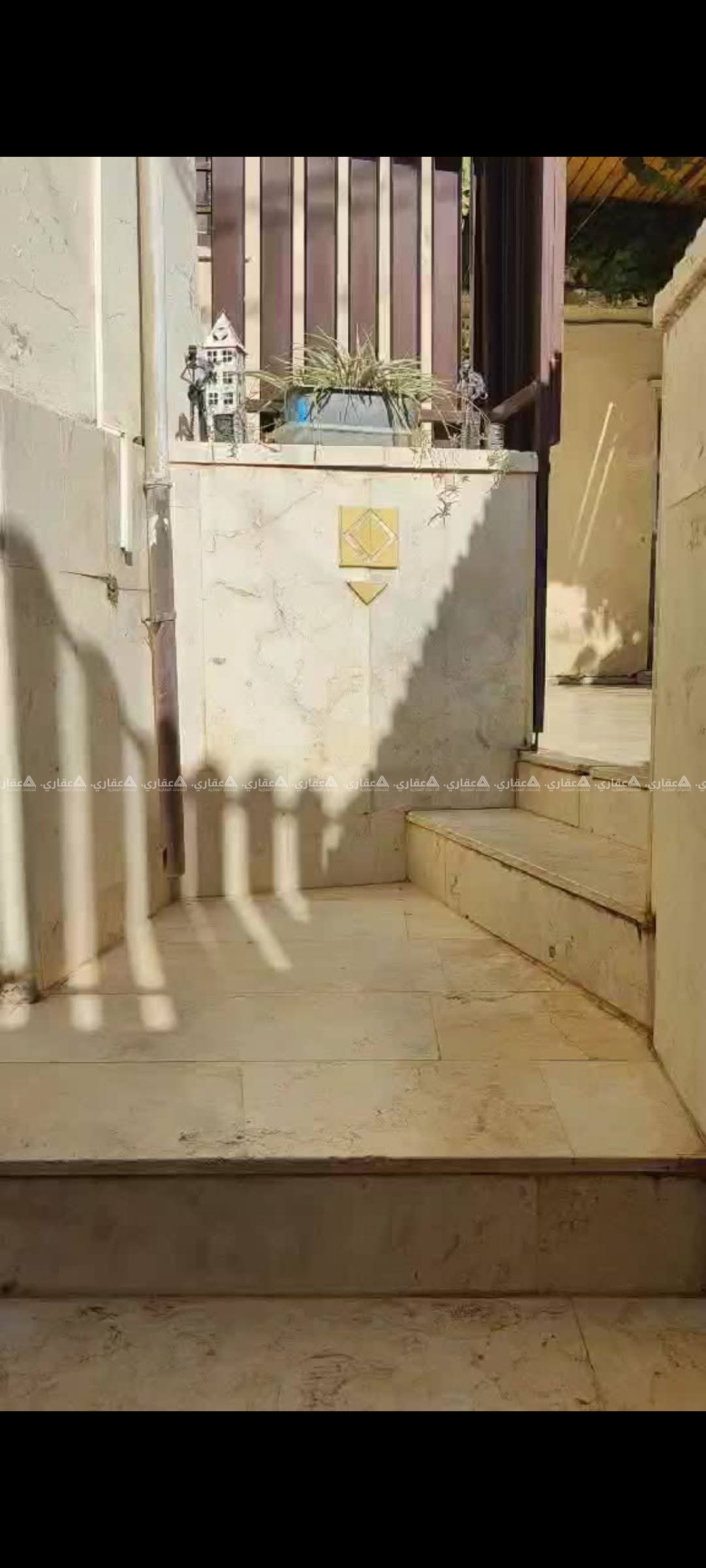 بيت مستقل للبيع