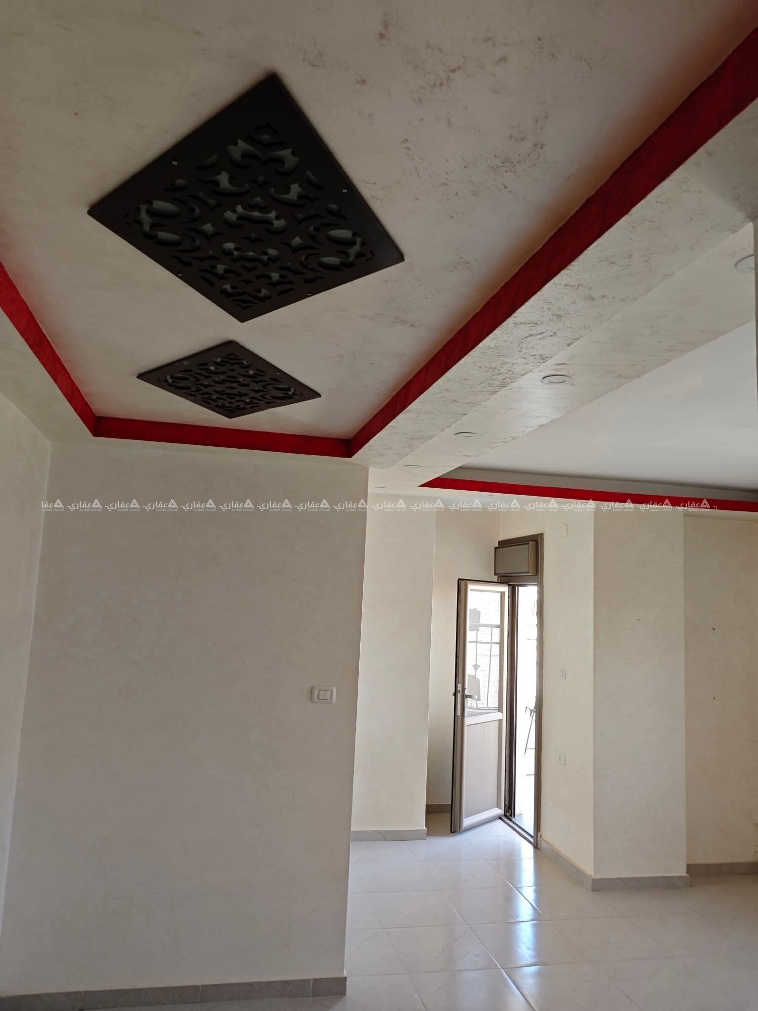 شقة سكنية للبيع فوق ازمير للمفروشات