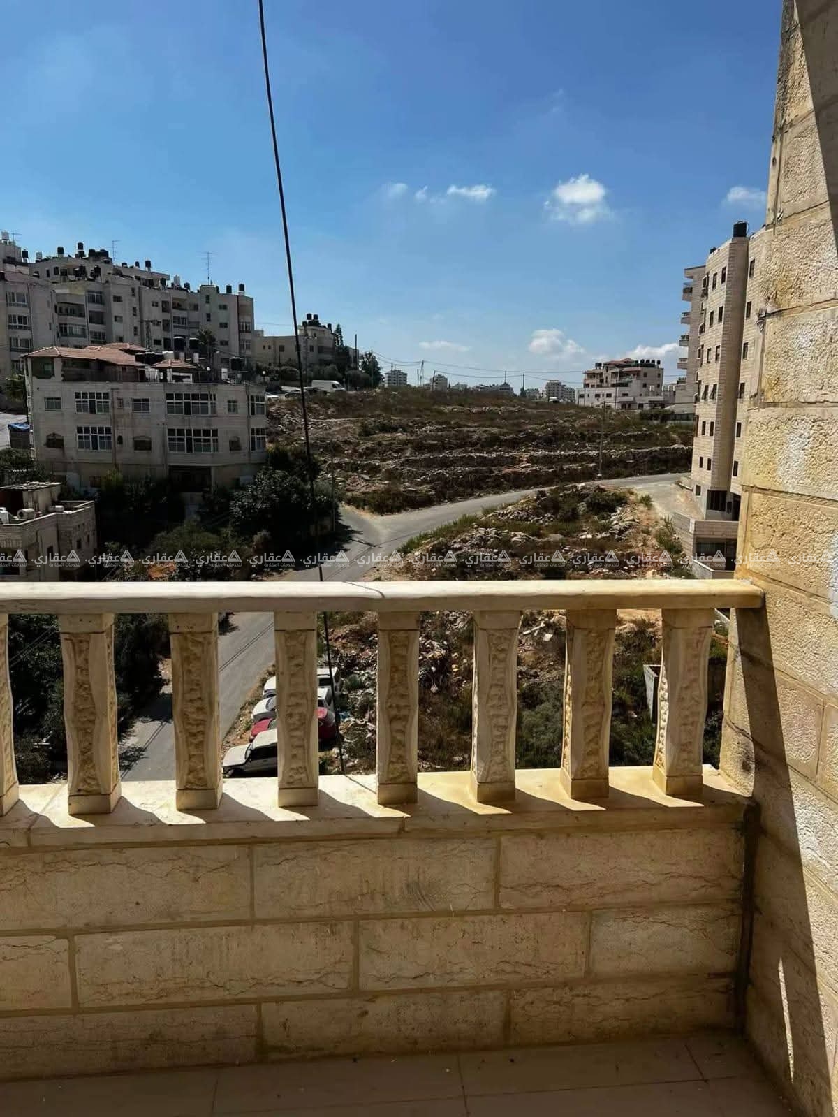 رووف للبيع في منطقة جميلة وهادئة
