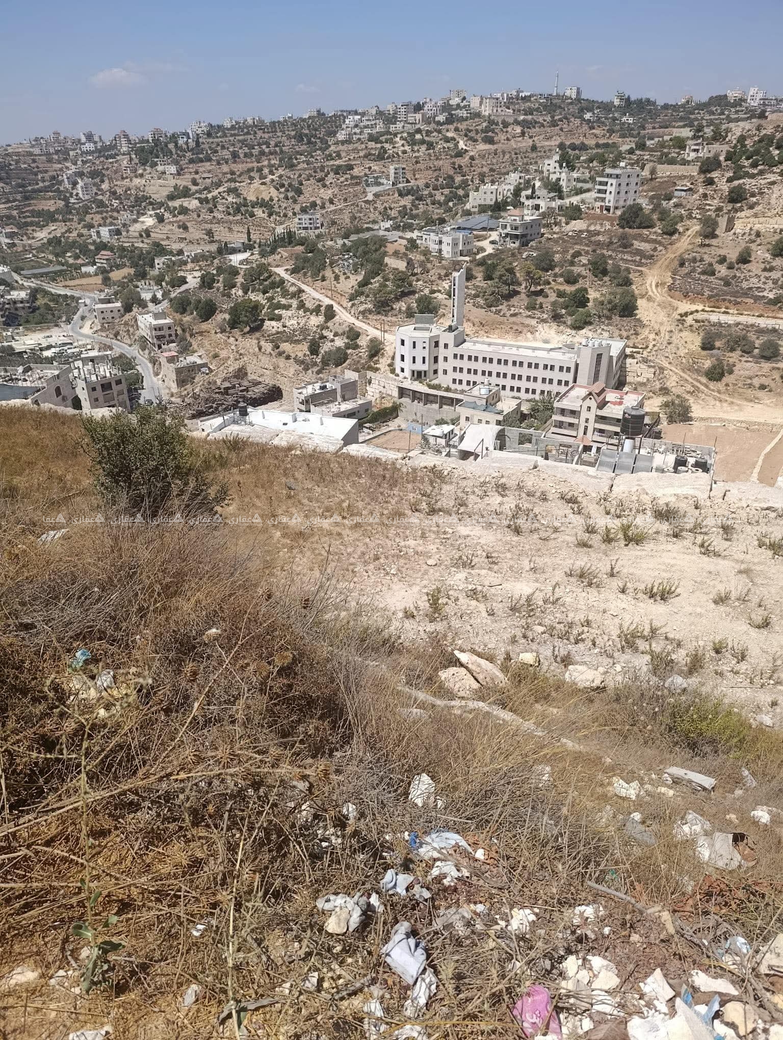 قطعة أرض مميزة للبيع 
