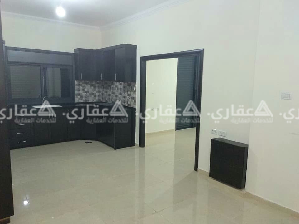 شقة للايجار طابق اول