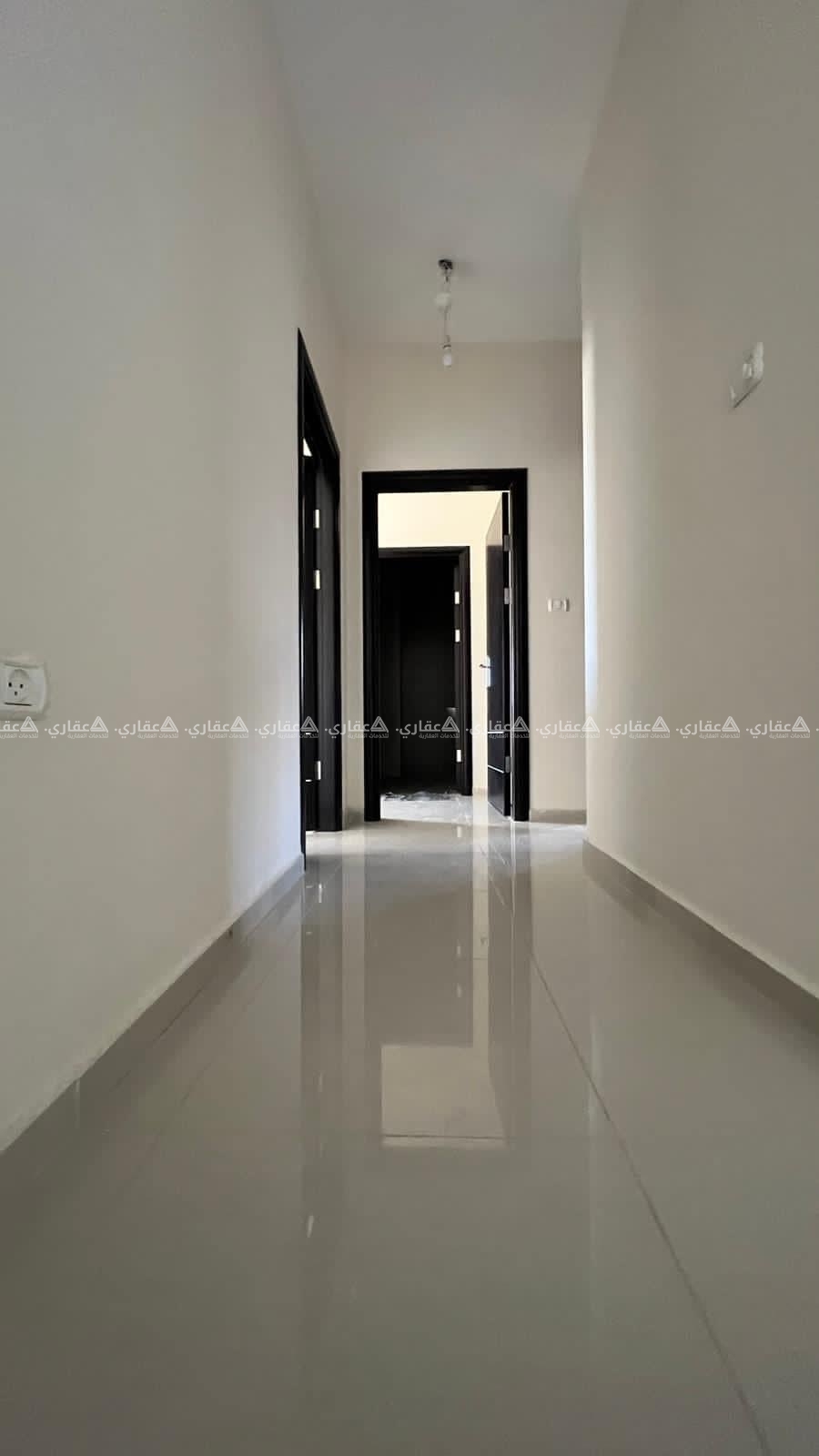 شقة جديده لم تسكن من قبل للبيع بجانب segafredo
