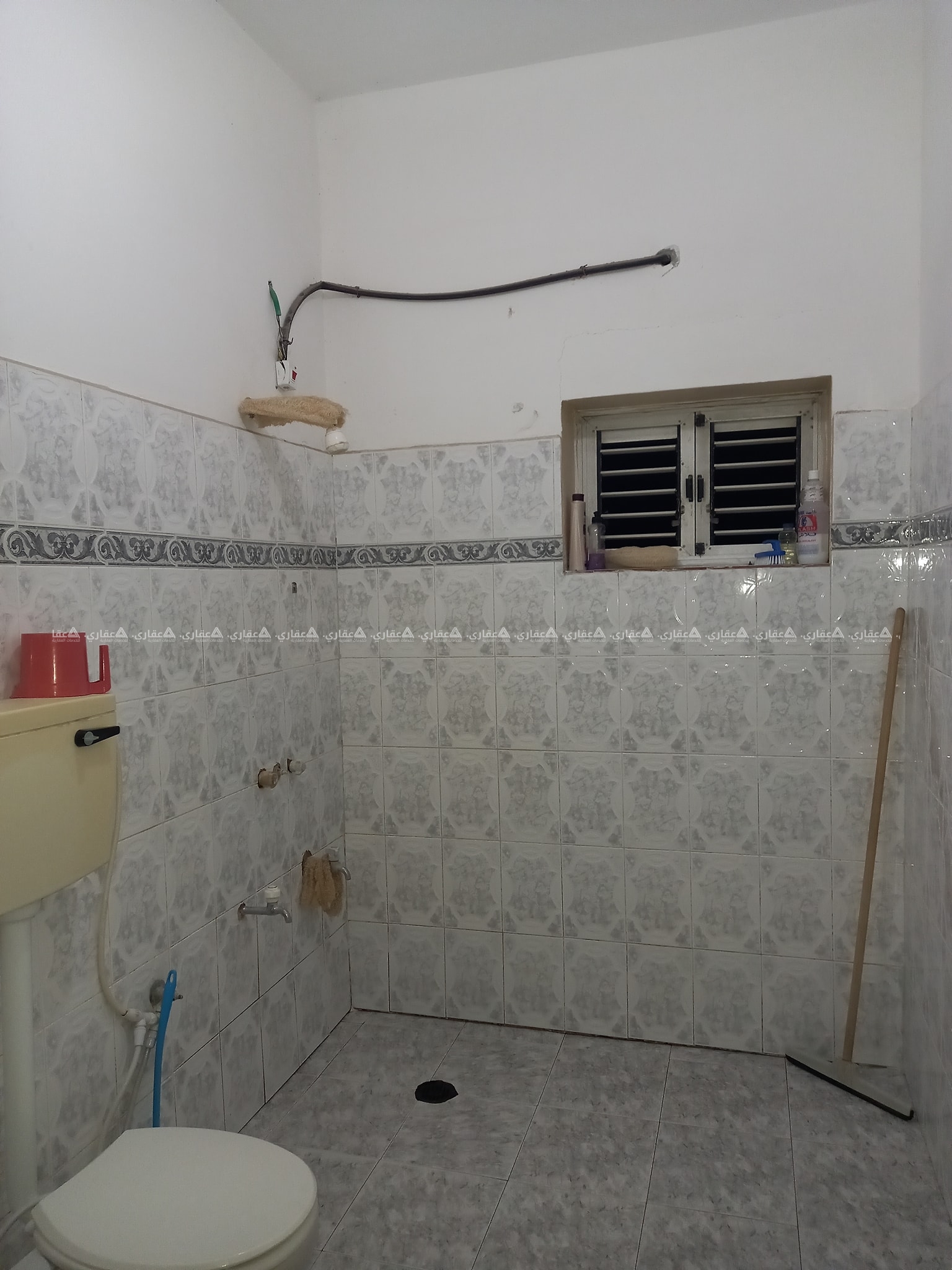 شقه طابق أول للبيع