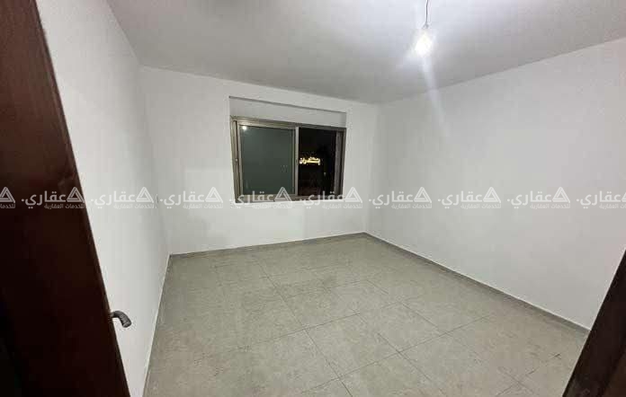 استوديو للإيجار بالقرب من عسل و بصل