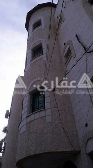 فيلا ٣ طوابق للبيع