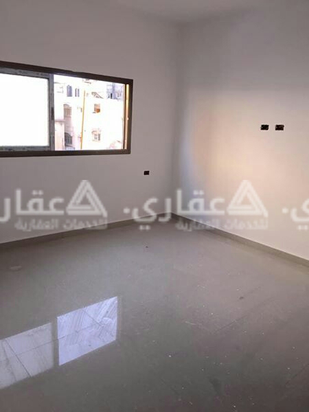 شقة فاخرة للايجار لم تسكن من قبل 