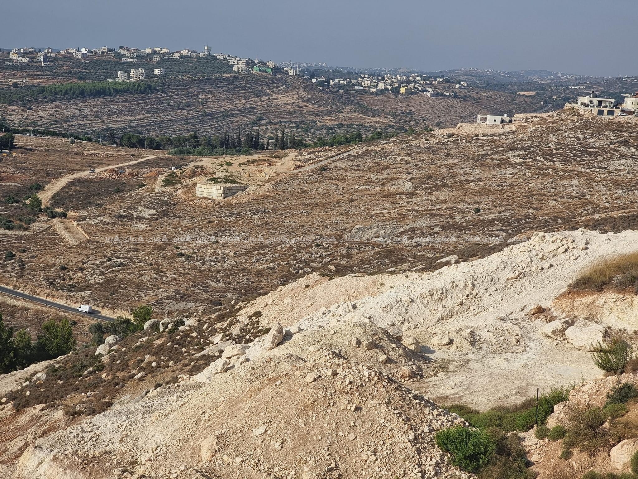 قطعة أرض بإطلالة رائعة جداً