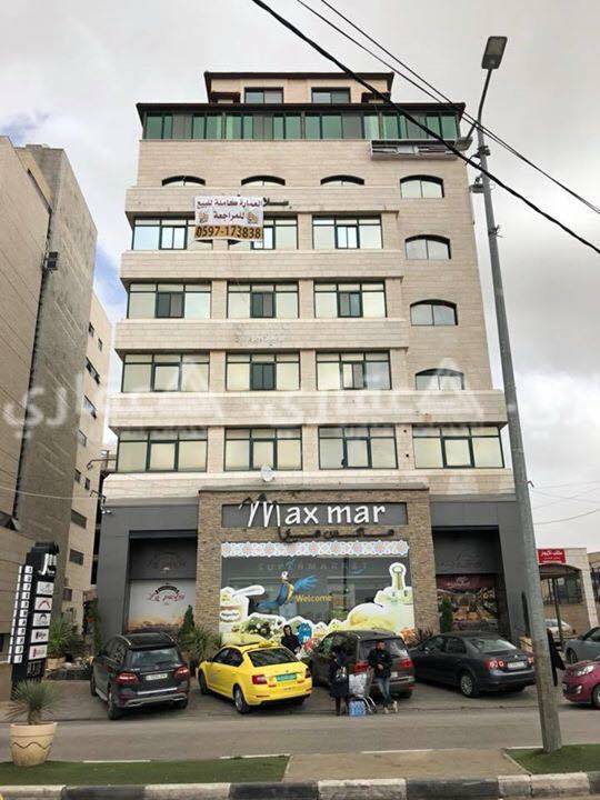 عمارة تجارية على شارع الارسال للبيع