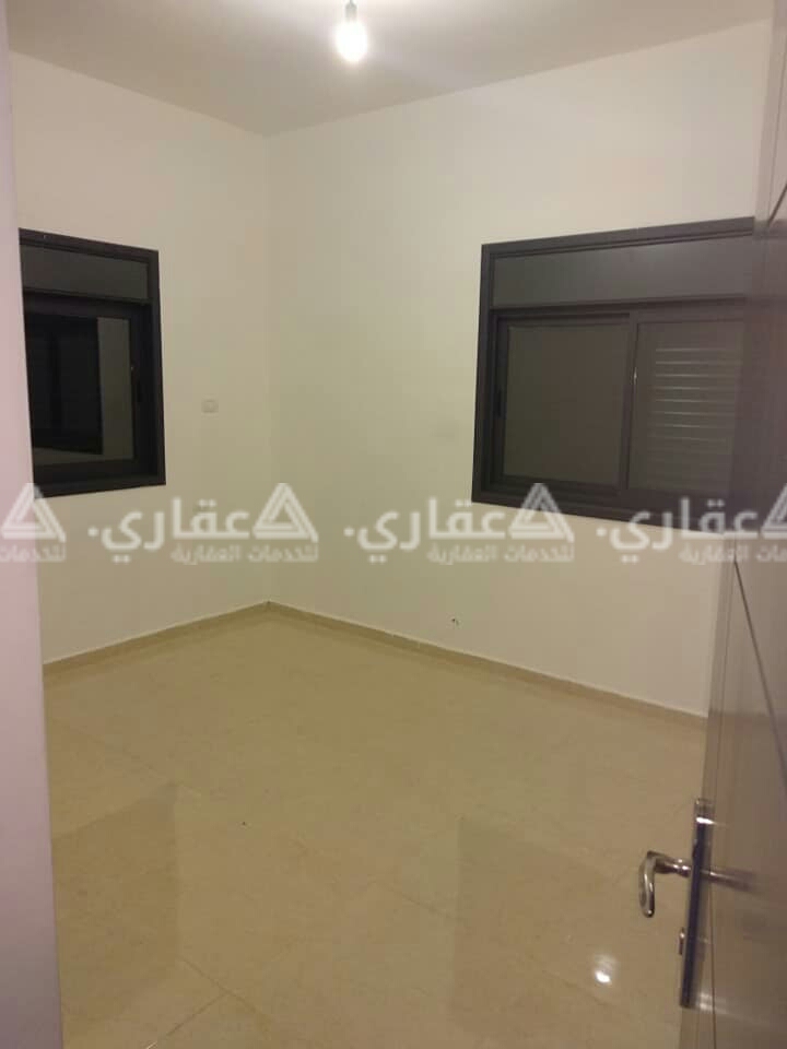 شقة للايجار طابق اول