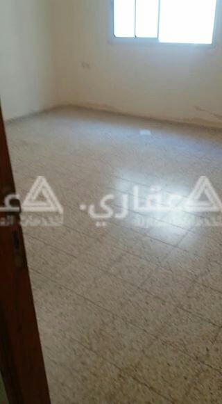 شقة للايجار بسعر مناسب وسط غزة
