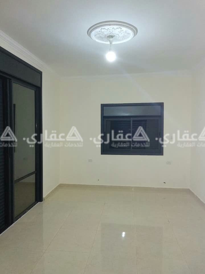 شقة للايجار طابق اول