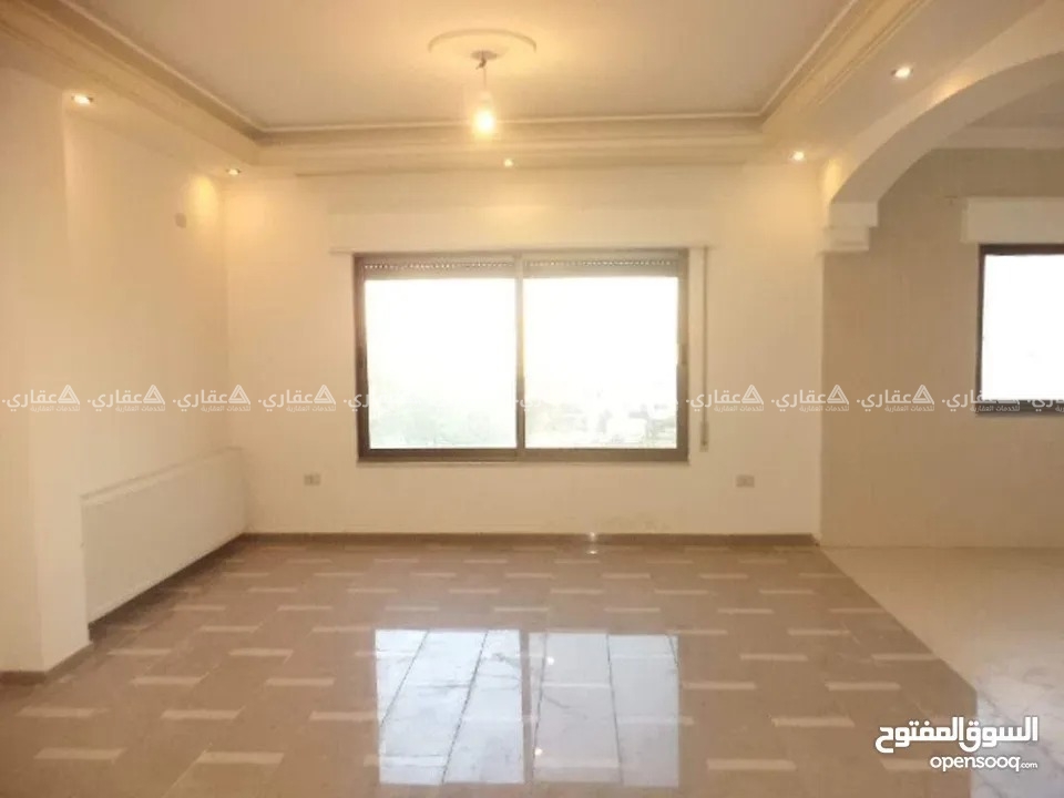 شقة للبيع في الطيرة في الجدول