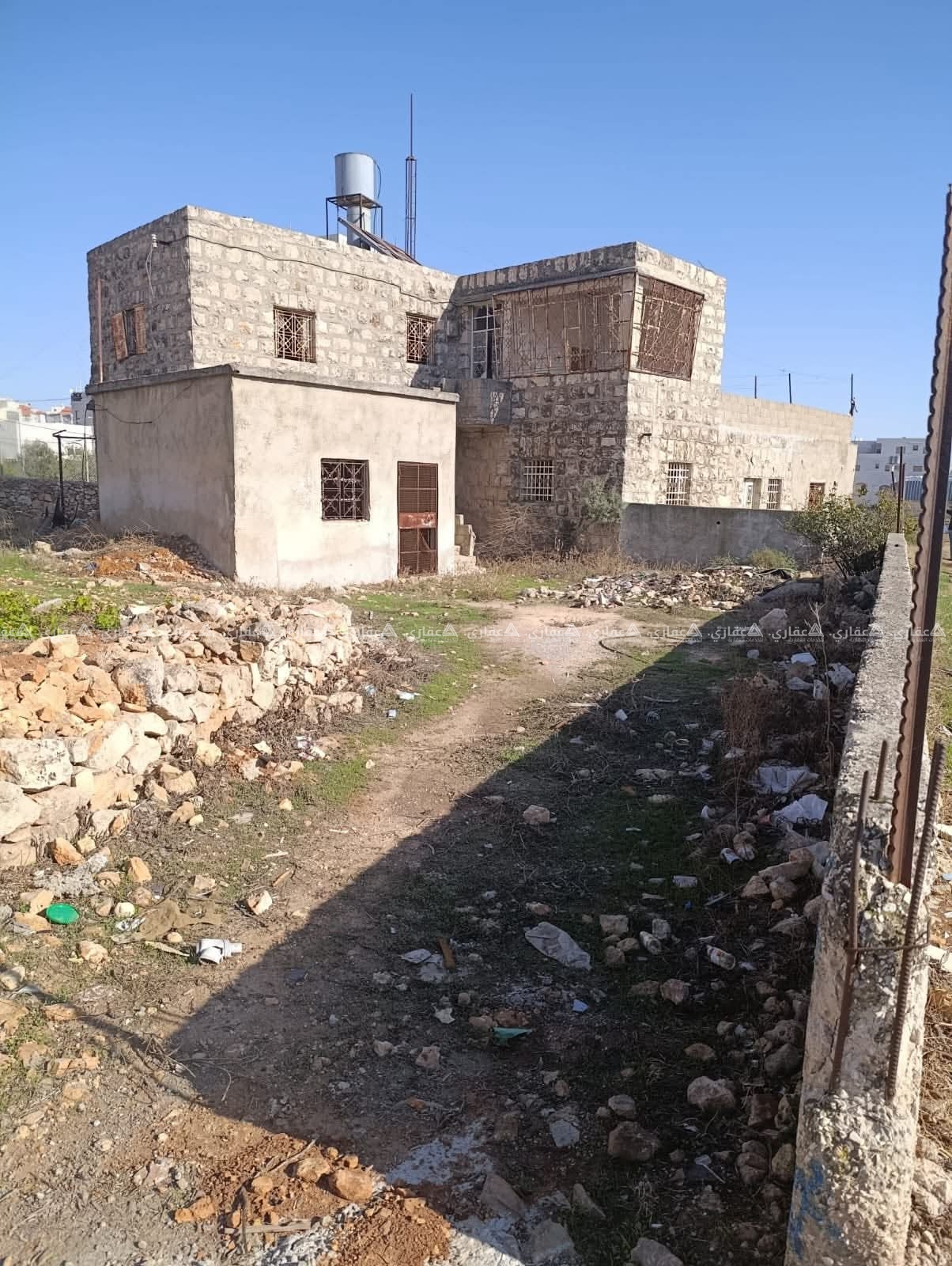 قطعة أرض للبيع قرب المدرسة الصناعية