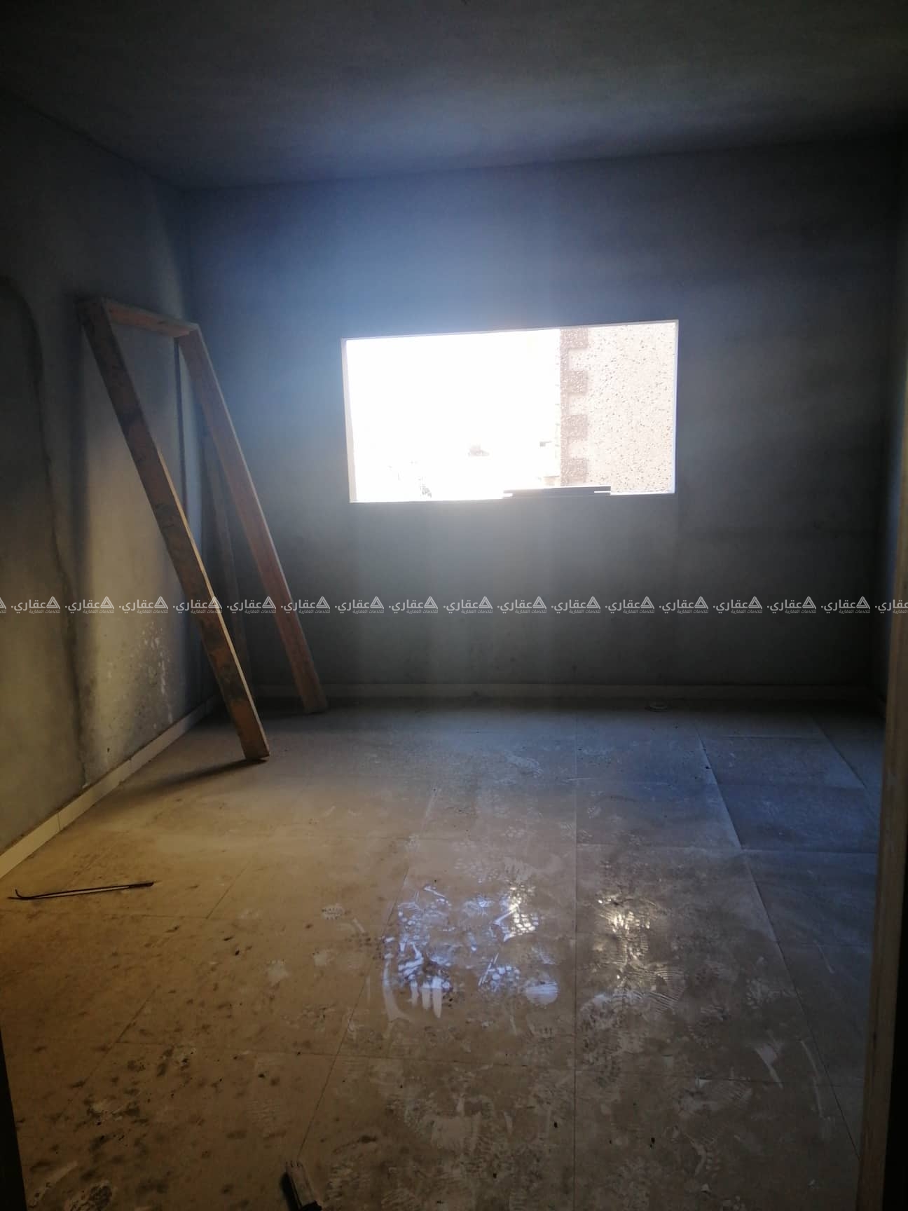 شقة مشطبة للبيع مطلة على الأربع جهات