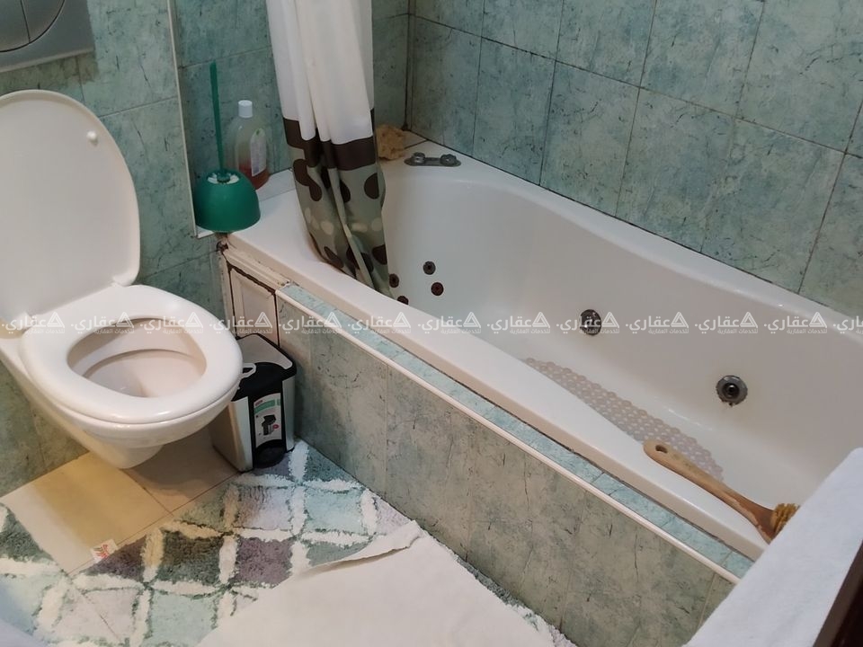 شقة للبيع بجانب فندق الملينيوم (( موفمبك ))