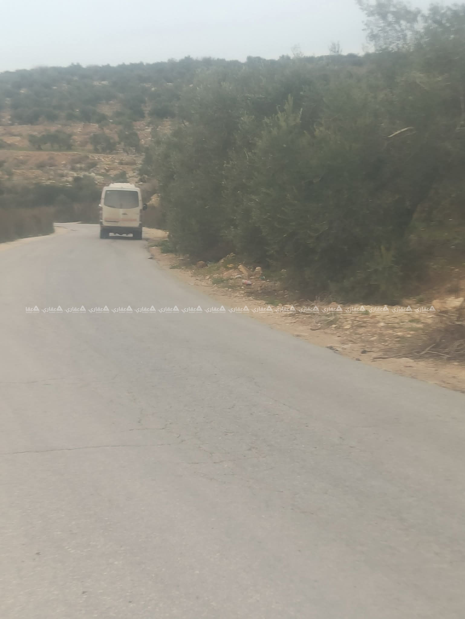 أرض للبيع تصلح لعمل مخازن  