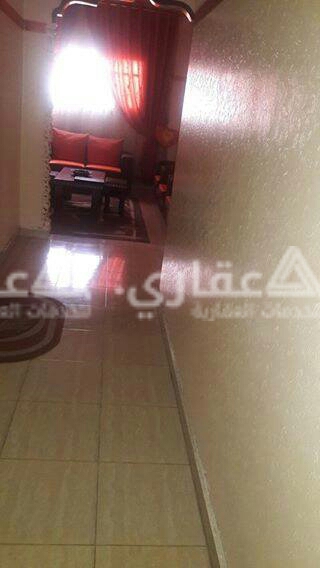 شقة للبيع في عمارة سكنية