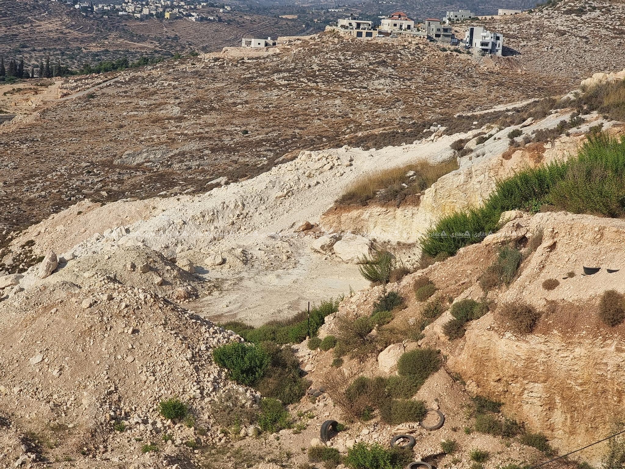 قطعة أرض بإطلالة رائعة جداً