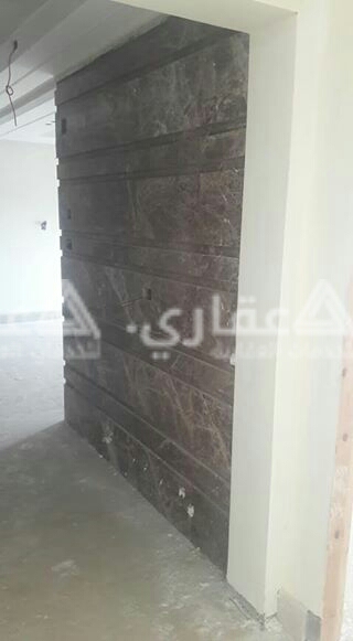شقة للبيع شمال دوار ابو مازن