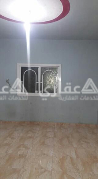 شقة للايجار ثلاث غرف