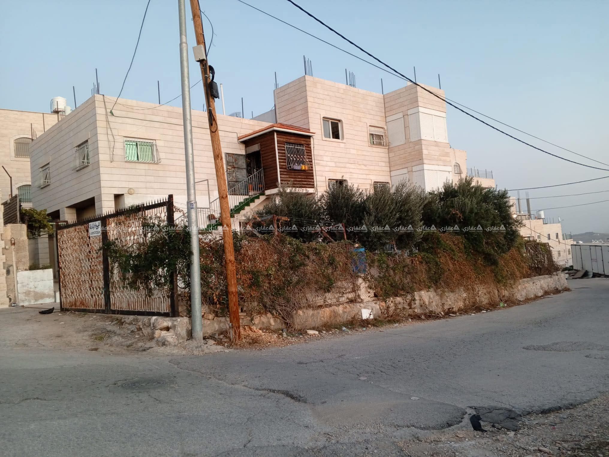 منزل مستقل للبيع بإطلالة عالية 