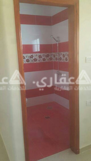 شقة للايجار غرب مخبز اليازجي