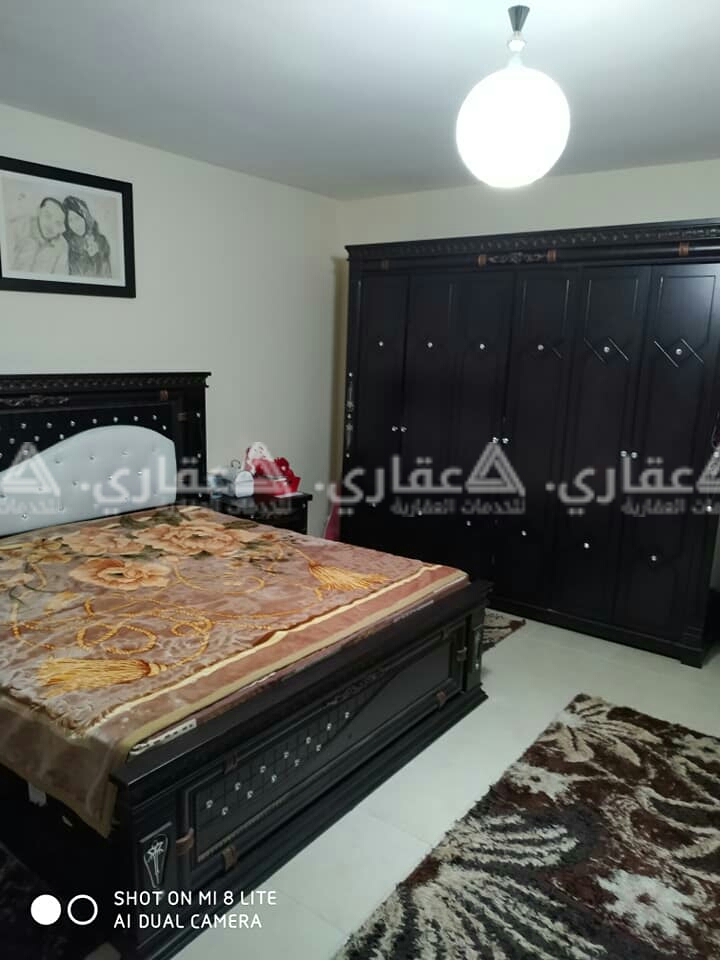 شقة مفروشة للبيع قرب الاذاعة والتلفزيون
