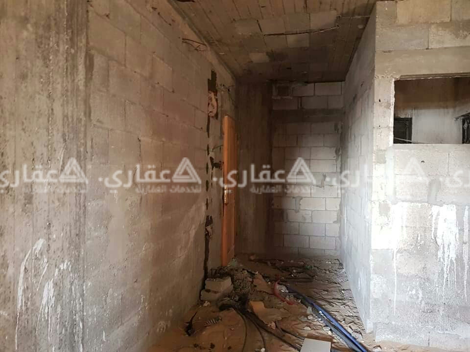 شقة للبيع في عمارة جديدة