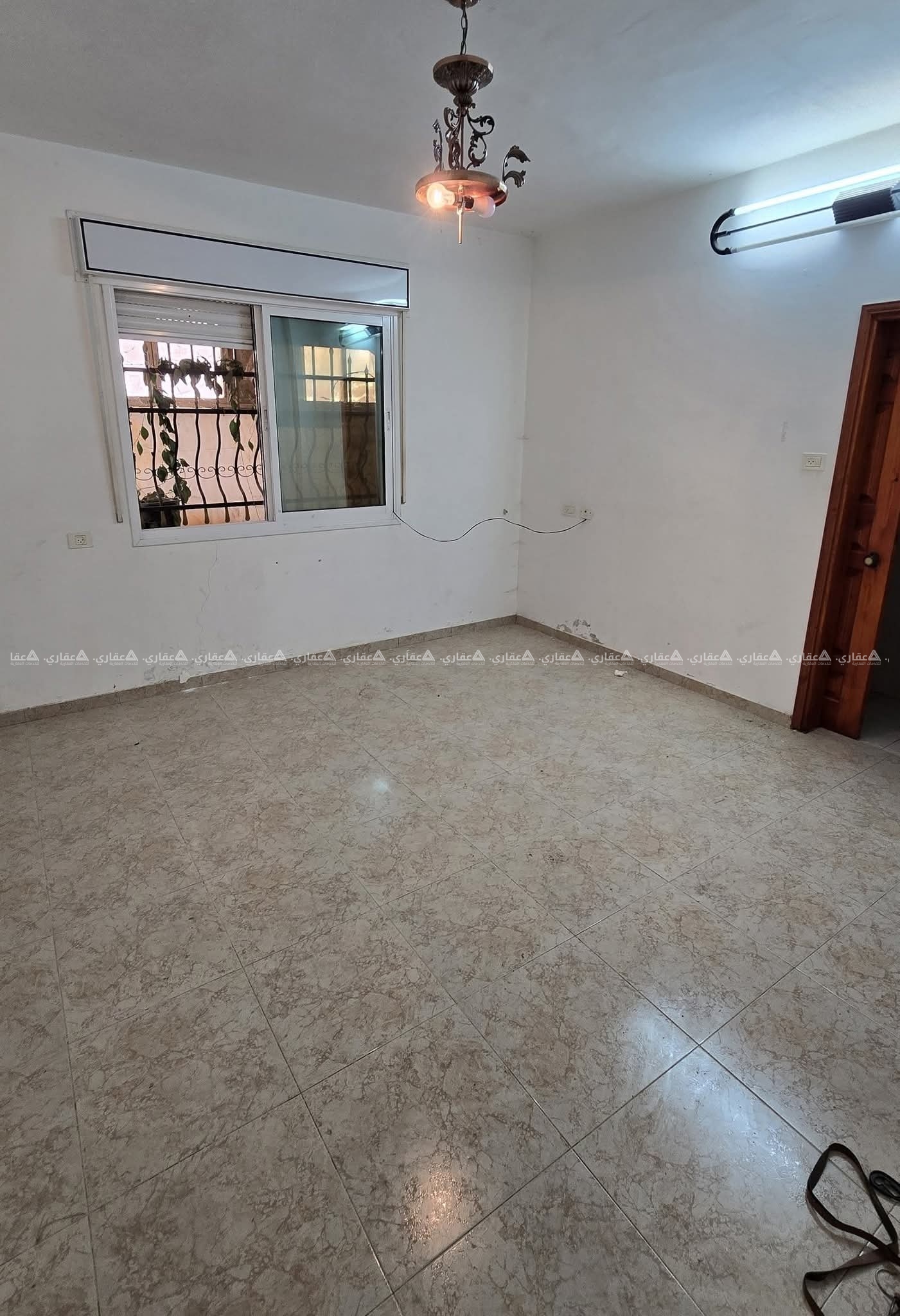 شقه ارضيه للبيع بجانب مسجد اهل الخير 